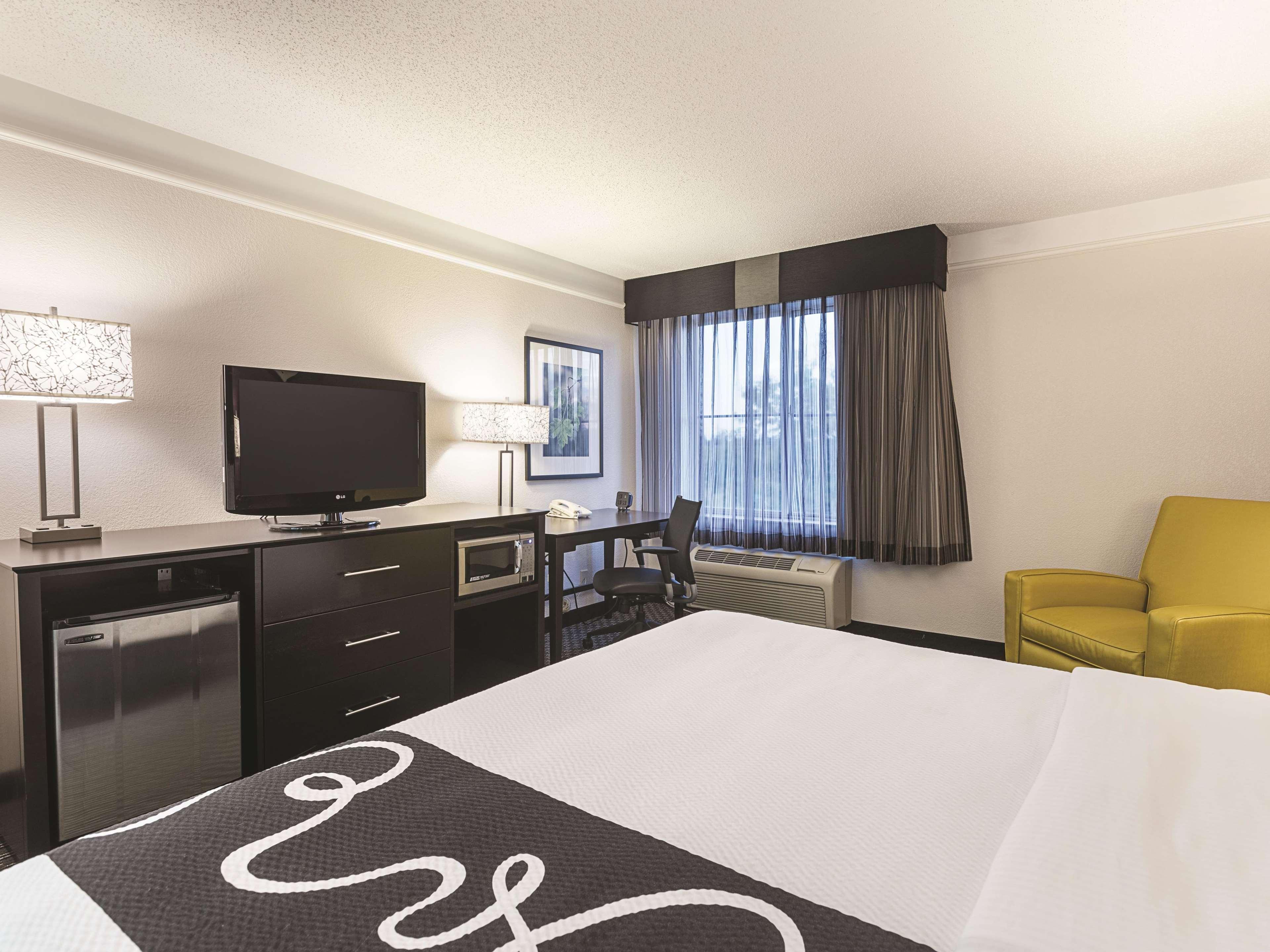 Hotel La Quinta By Wyndham Atlanta Roswell Extérieur photo