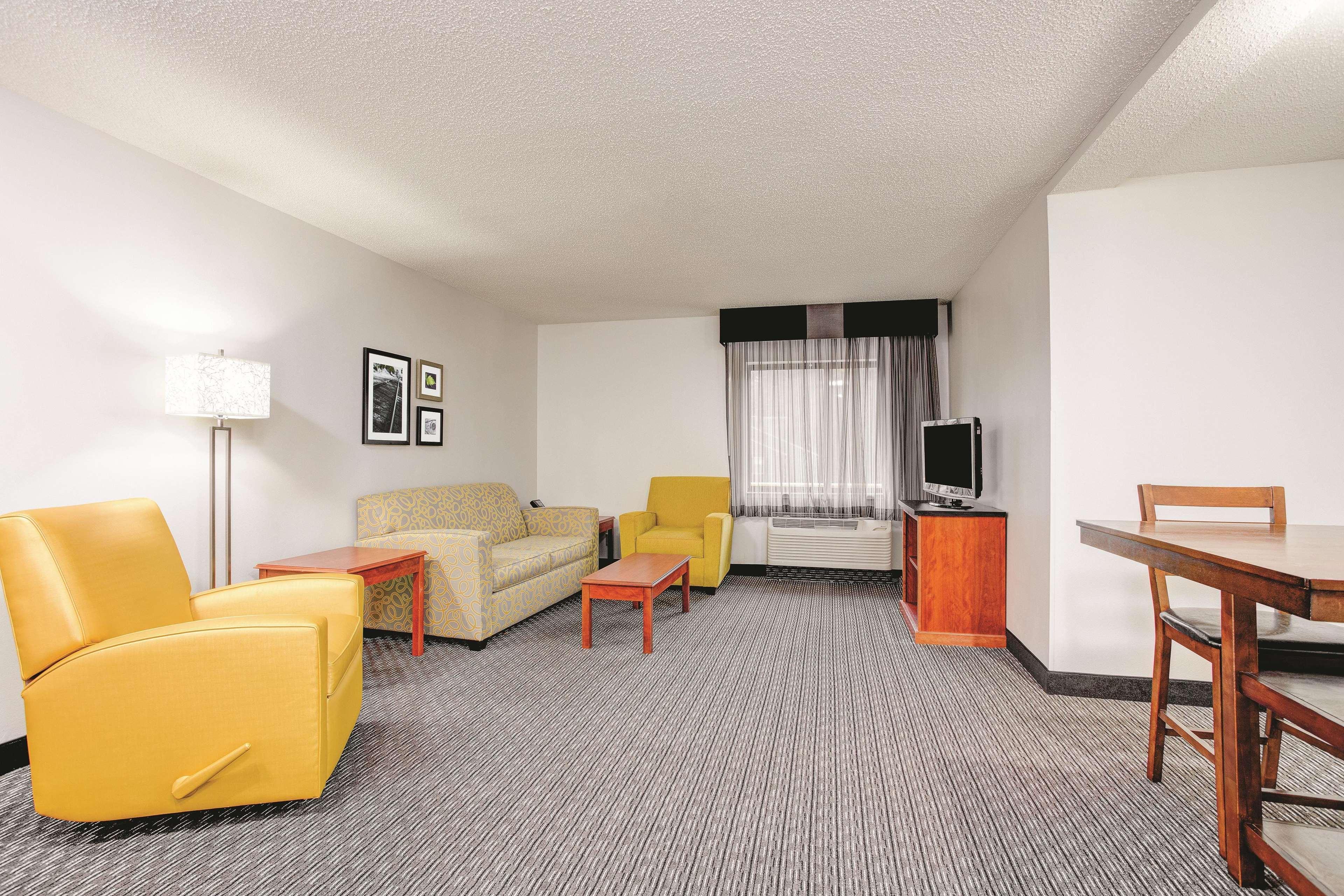Hotel La Quinta By Wyndham Atlanta Roswell Extérieur photo